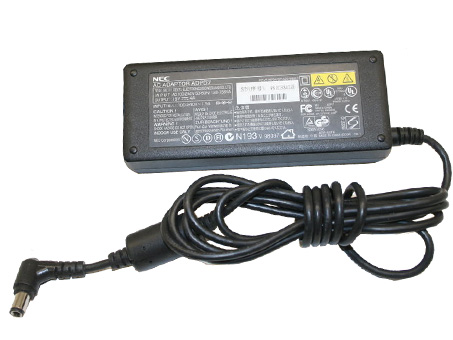 NEC  Netzteile für Notebooks  / Power Adapter 